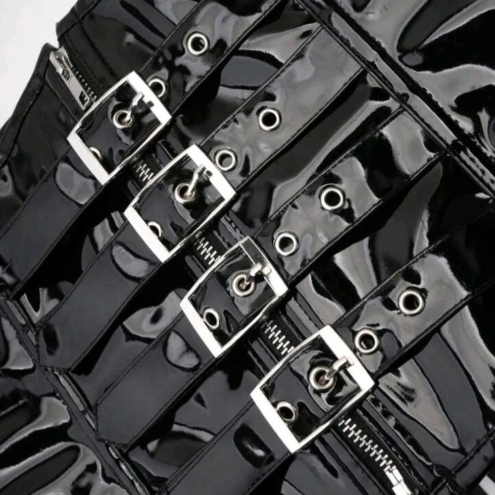 Black Patent Underbust Corset with Front Buckles - Picture 4 of 8